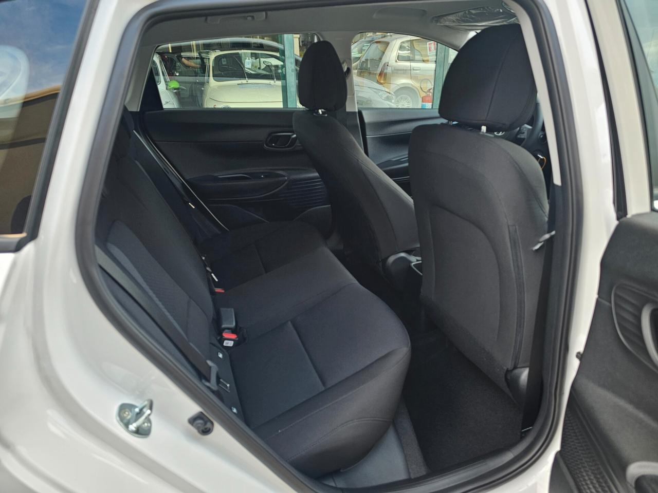 Hyundai i20 1.2 MPI MT Connectline