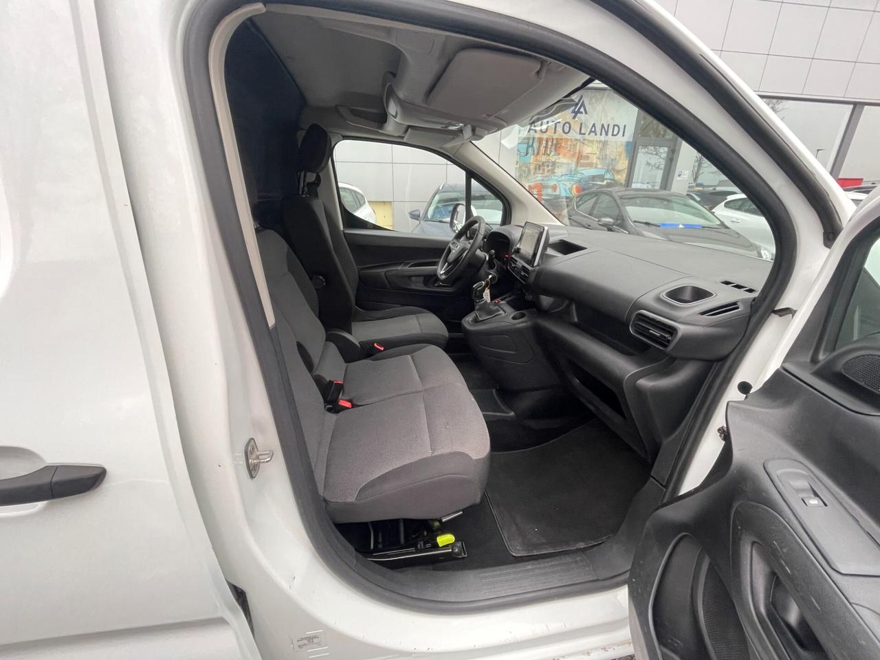 Opel Combo Cargo 1.5d 100cv L1H1 Essentia mt5