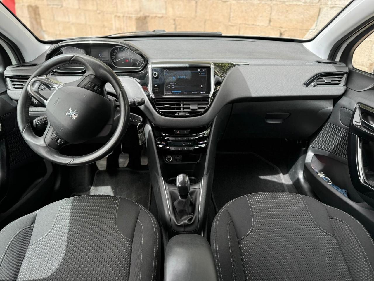 Peugeot 208 BlueHDi 75 5 porte Allure