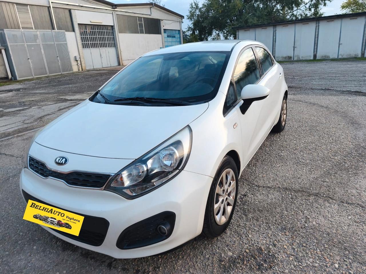 Kia Rio 2015----1.2 Benzina Neopatentati