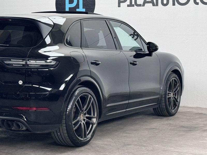 Porsche Cayenne 3.0 V6