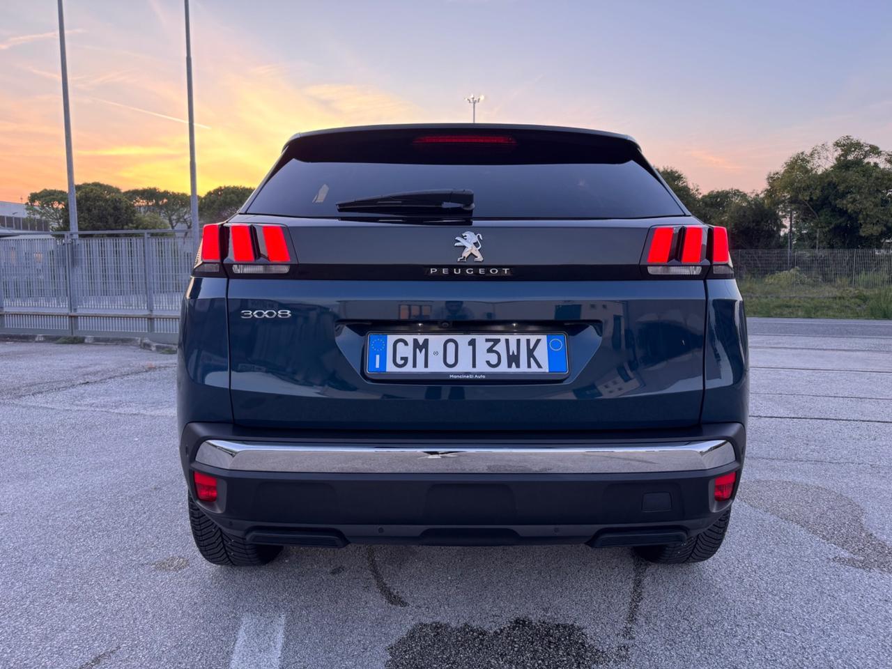 Peugeot 3008 BlueHDi 130 S&S EAT8 Allure