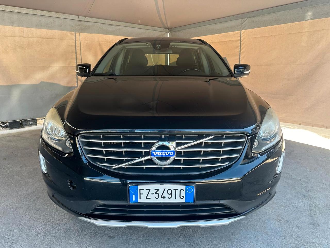 Volvo XC 60 XC60 D5 AWD Summum