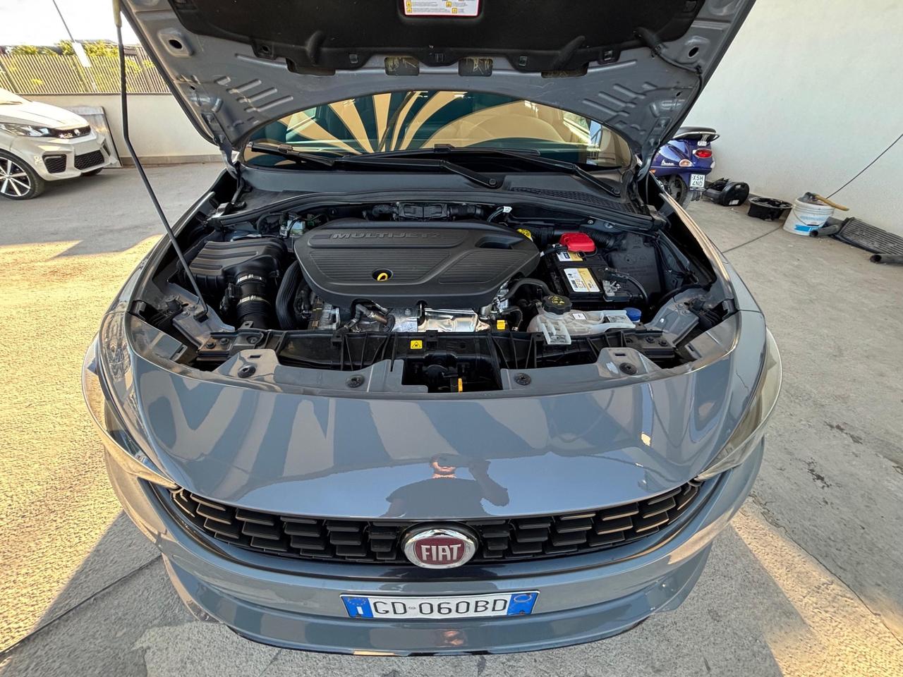 Fiat Tipo 1.6 Mjt S&S 5 porte S-Design