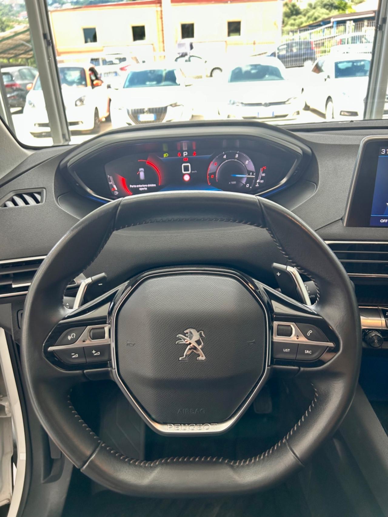 Peugeot 3008 BlueHDi 130 S&S EAT8 FINANZIABILE