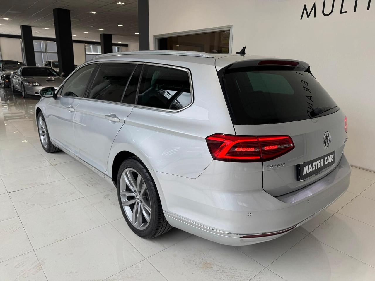 Volkswagen Passat 2.0 TDI DSG Highline BlueMotion Technology
