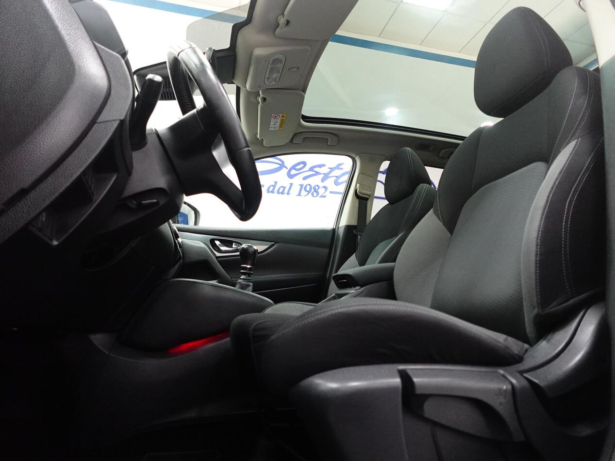 Nissan Qashqai 1.2 DIG-T 115 CV N-CONNECTA