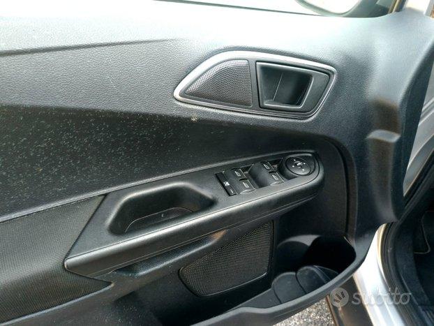 FORD B MAX BENZINA 1.0