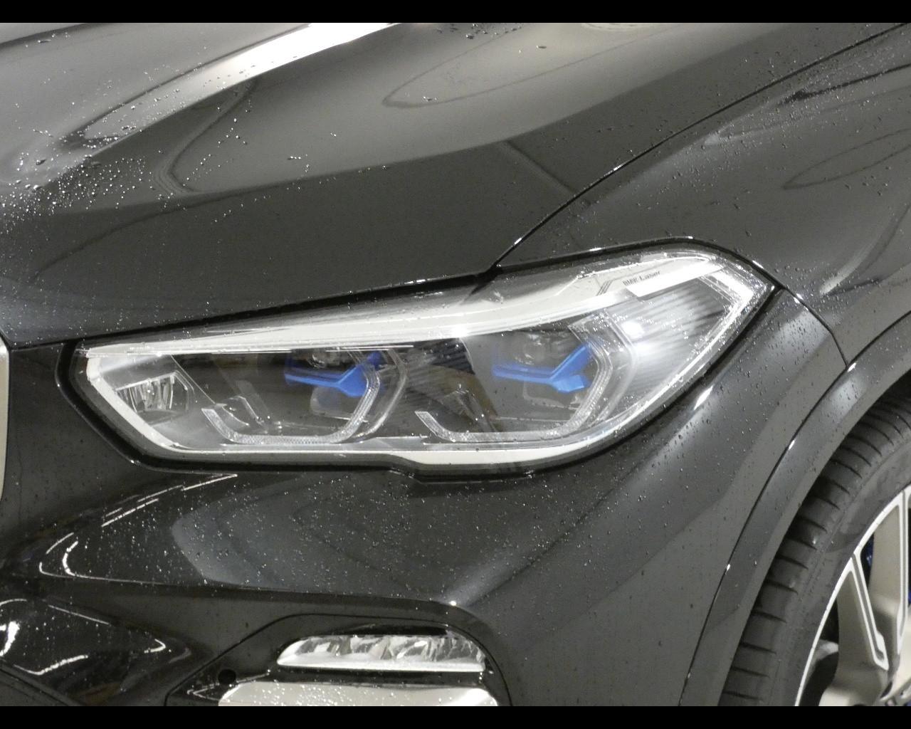 BMW X5 (G05/F95) - X5 M50d