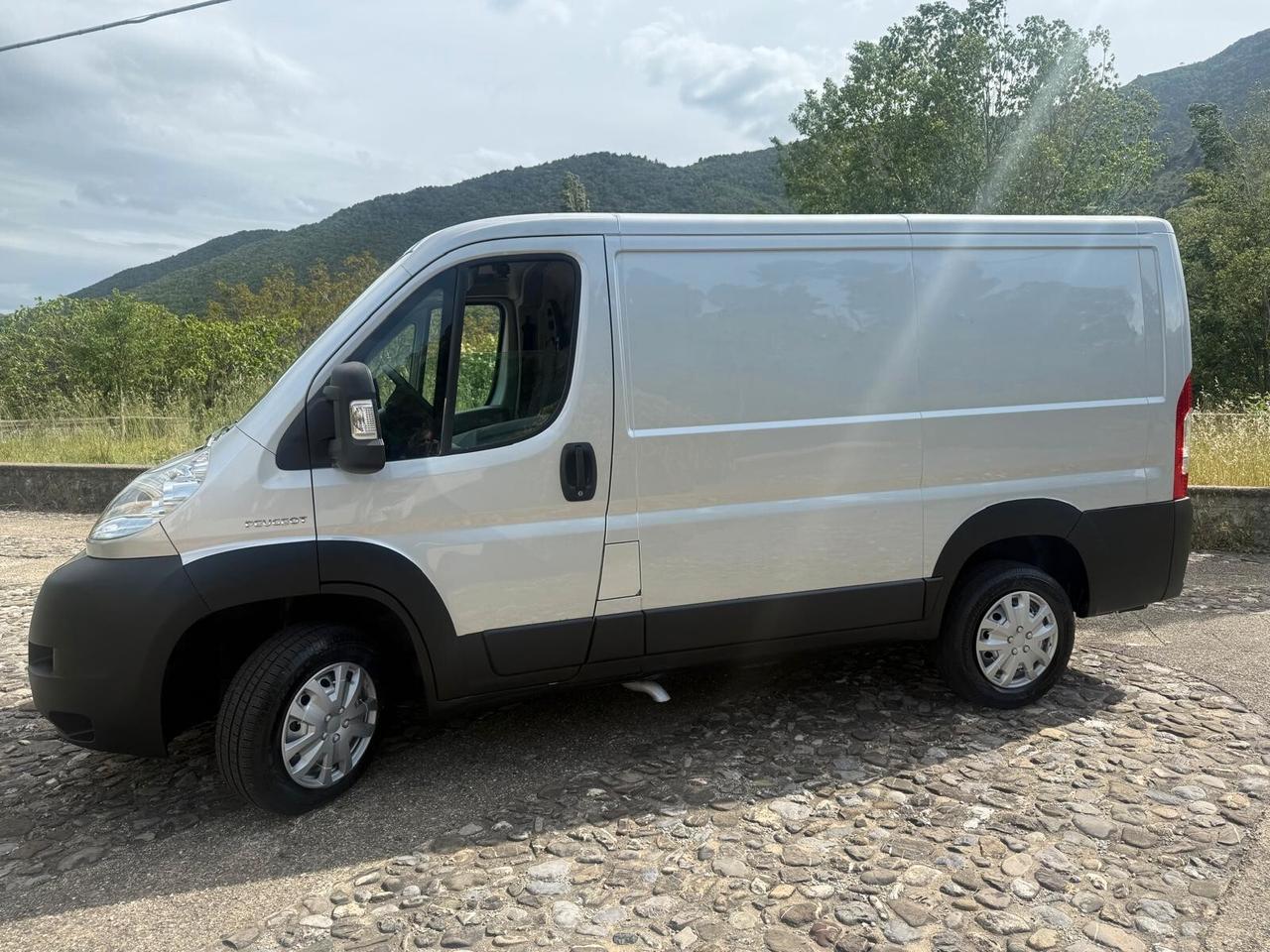 Peugeot Boxer 2.2 HDi 120Cv 6M-Corto e basso-