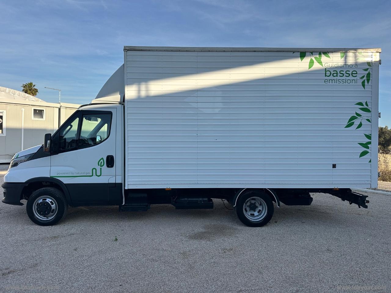 Daily 35C14N 3.0 CNG BENZ-METANO CASSA RIGIDA