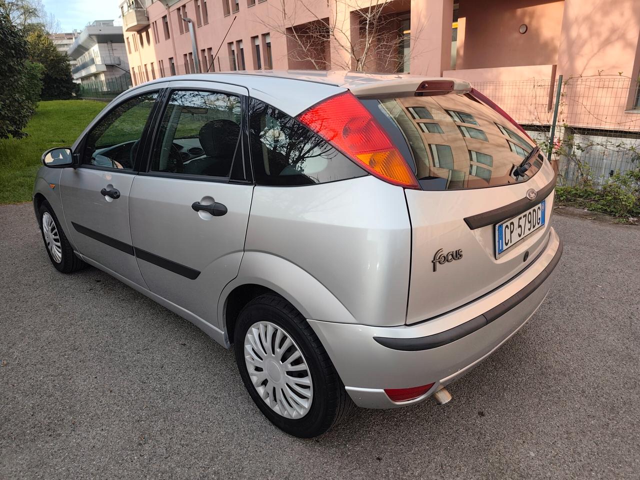 Ford Focus 1.8 TDCi (100CV) cat 5p. Zetec
