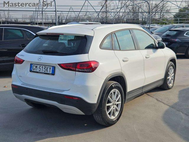 MERCEDES-BENZ GLA 180 GLA 180D Business Extra auto TG : GM513KY