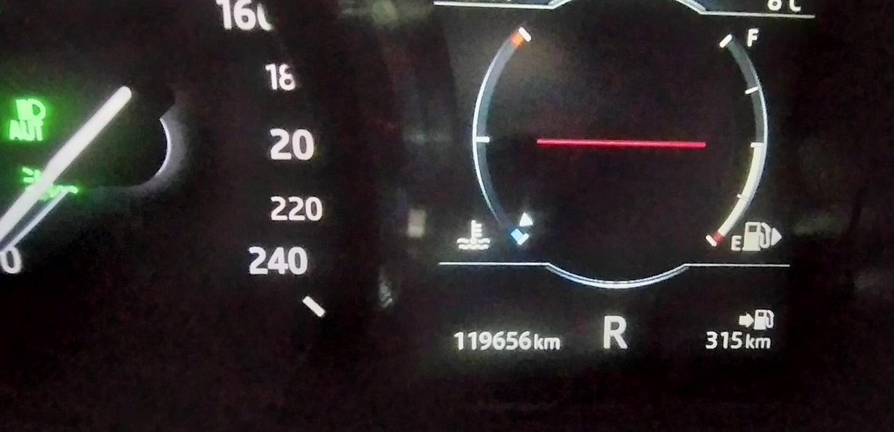 Land Rover Discovery Sport 2.0 TD4 180 CV HSE