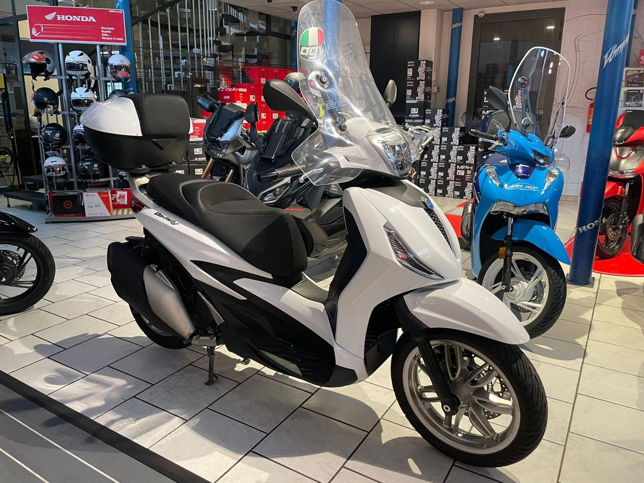 Piaggio Beverly 400 i.e.