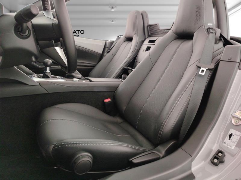 Mazda MX-5 Soft Top 1.5 Skyactiv-G Exclusive-Line Driver Assistance