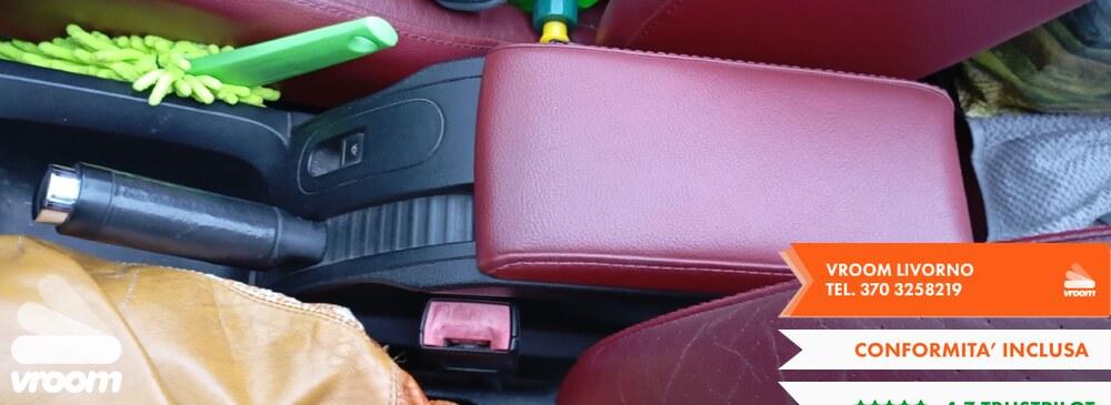 VOLKSWAGEN New Beetle 1.6 Cabrio Lim. Red Edt.