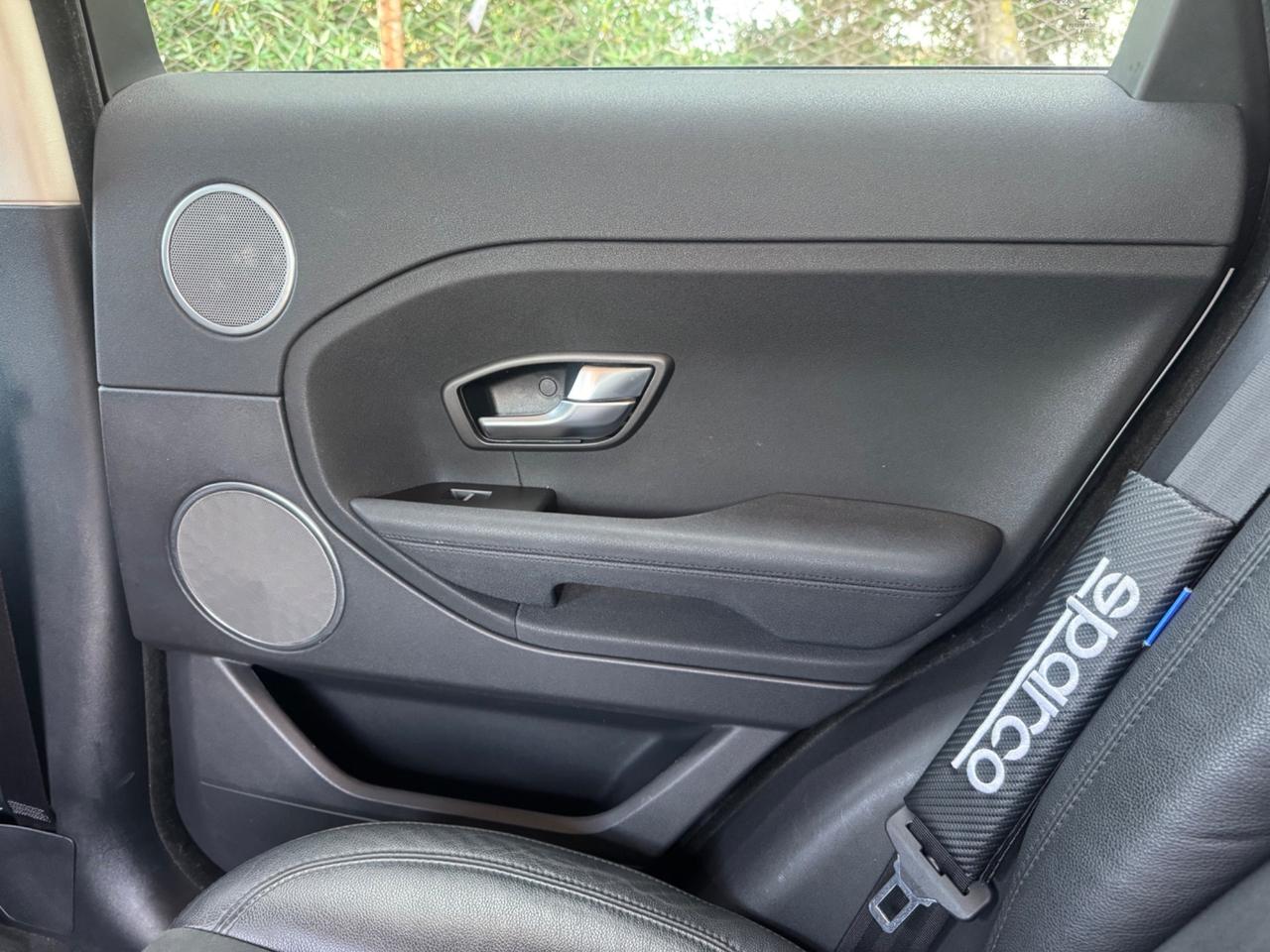 Land Rover Range Evoque 2.2 TD4 5p. Pure