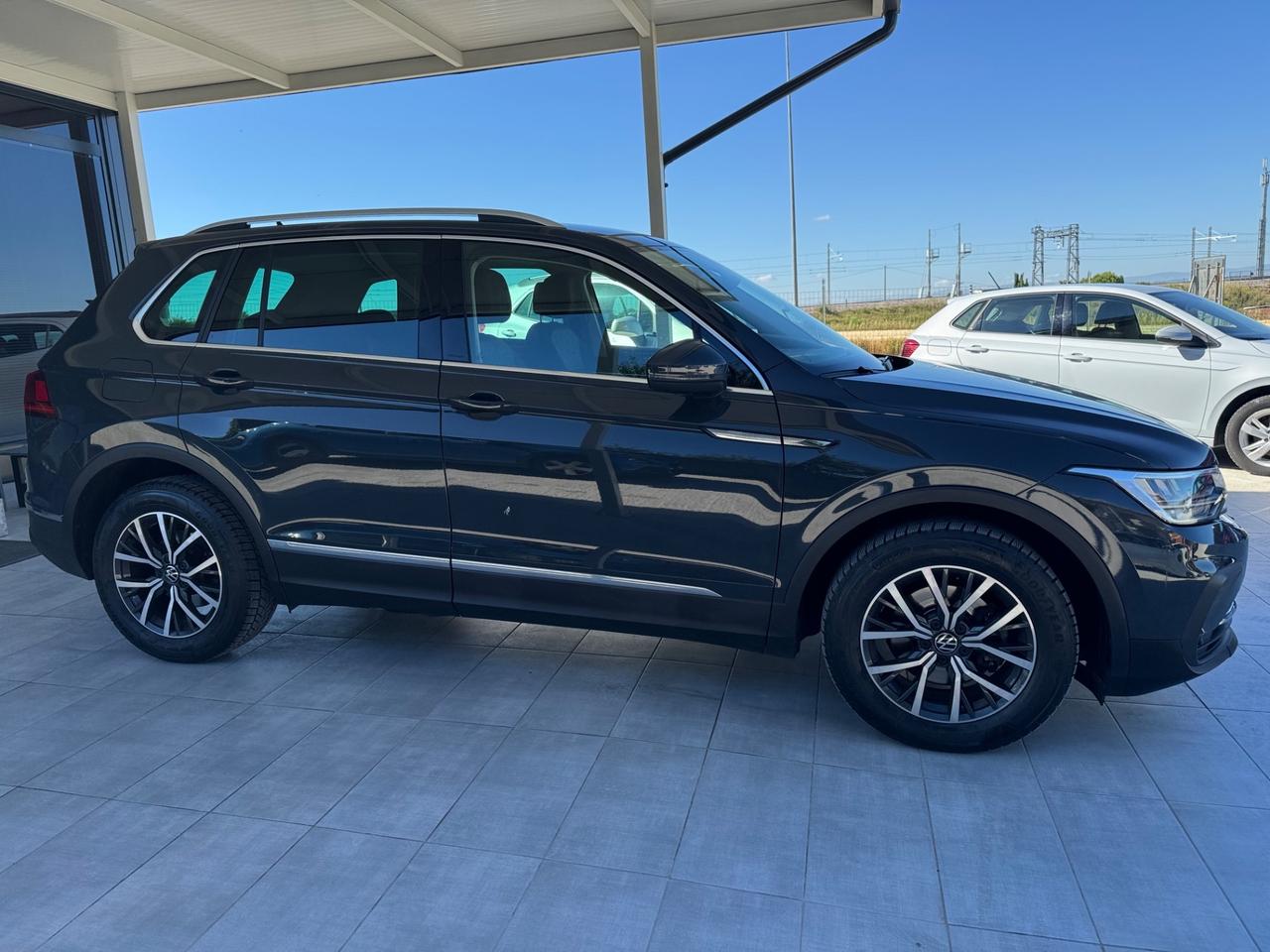Volkswagen Tiguan 2.0 TDI 150 CV SCR DSG Elegance