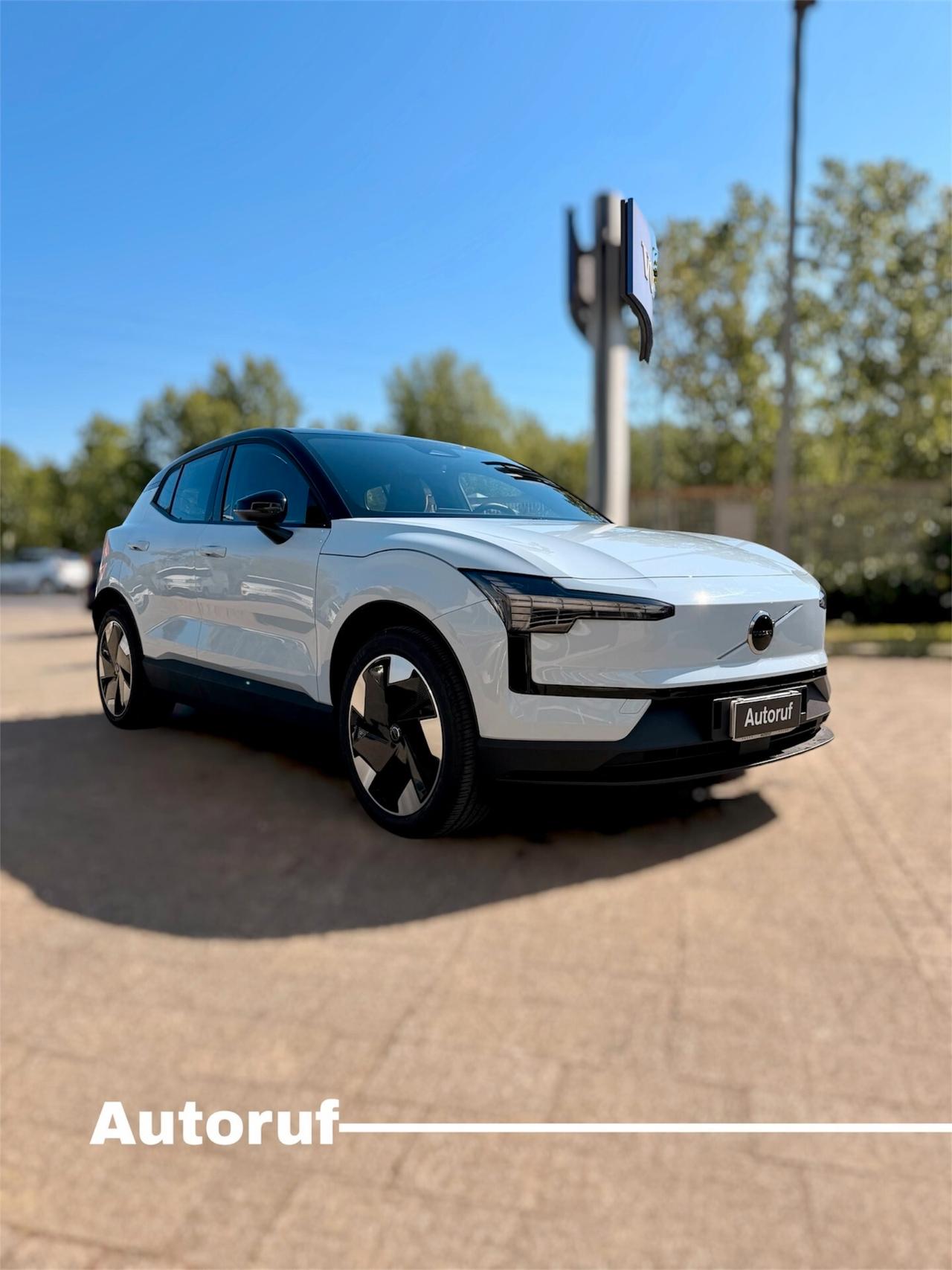 Volvo EX30 PLUS LONG RANGE ELECTRIC 475km