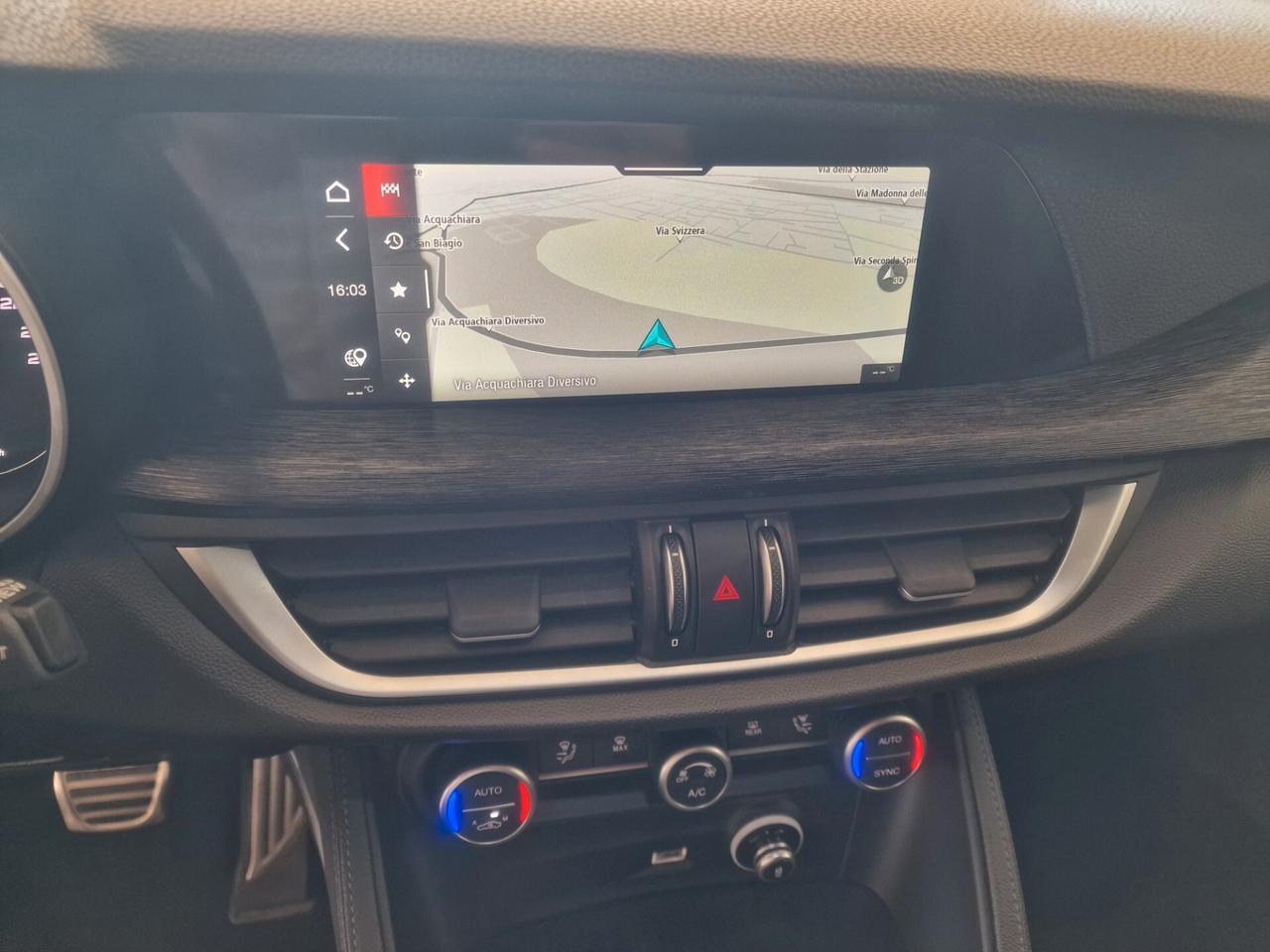 Alfa Romeo Stelvio 2022