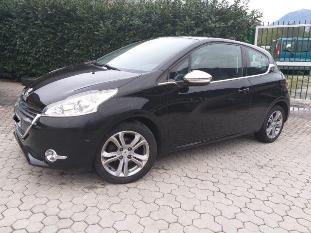 PEUGEOT 208 1.2 VTi 82 CV 3 porte GT LINE