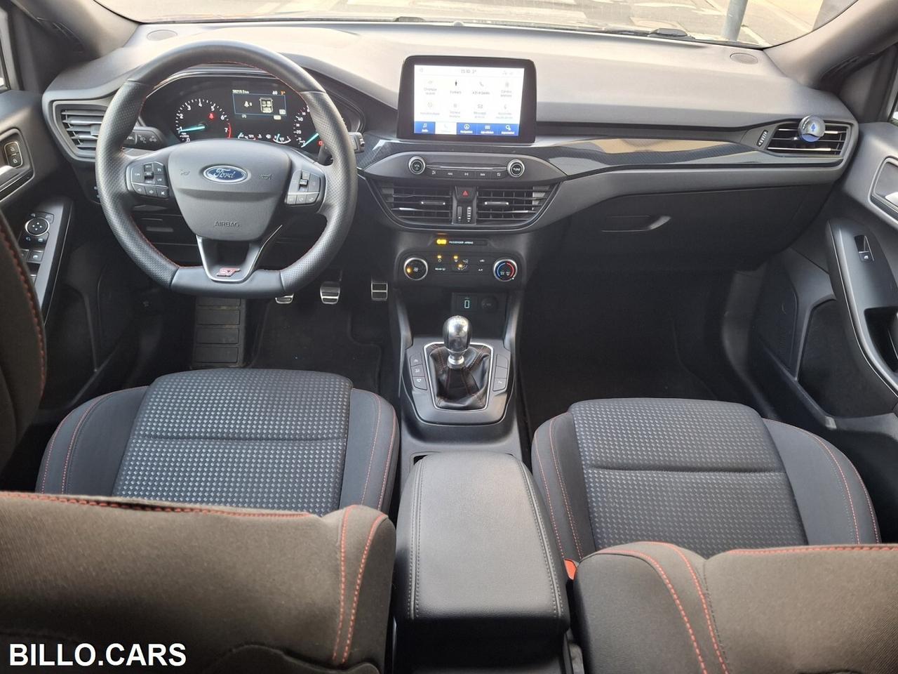 Ford Focus 1.0 Ecoboost ST-Line s