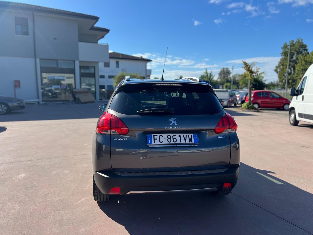 Peugeot 2008 BlueHDi 120 S&S Allure