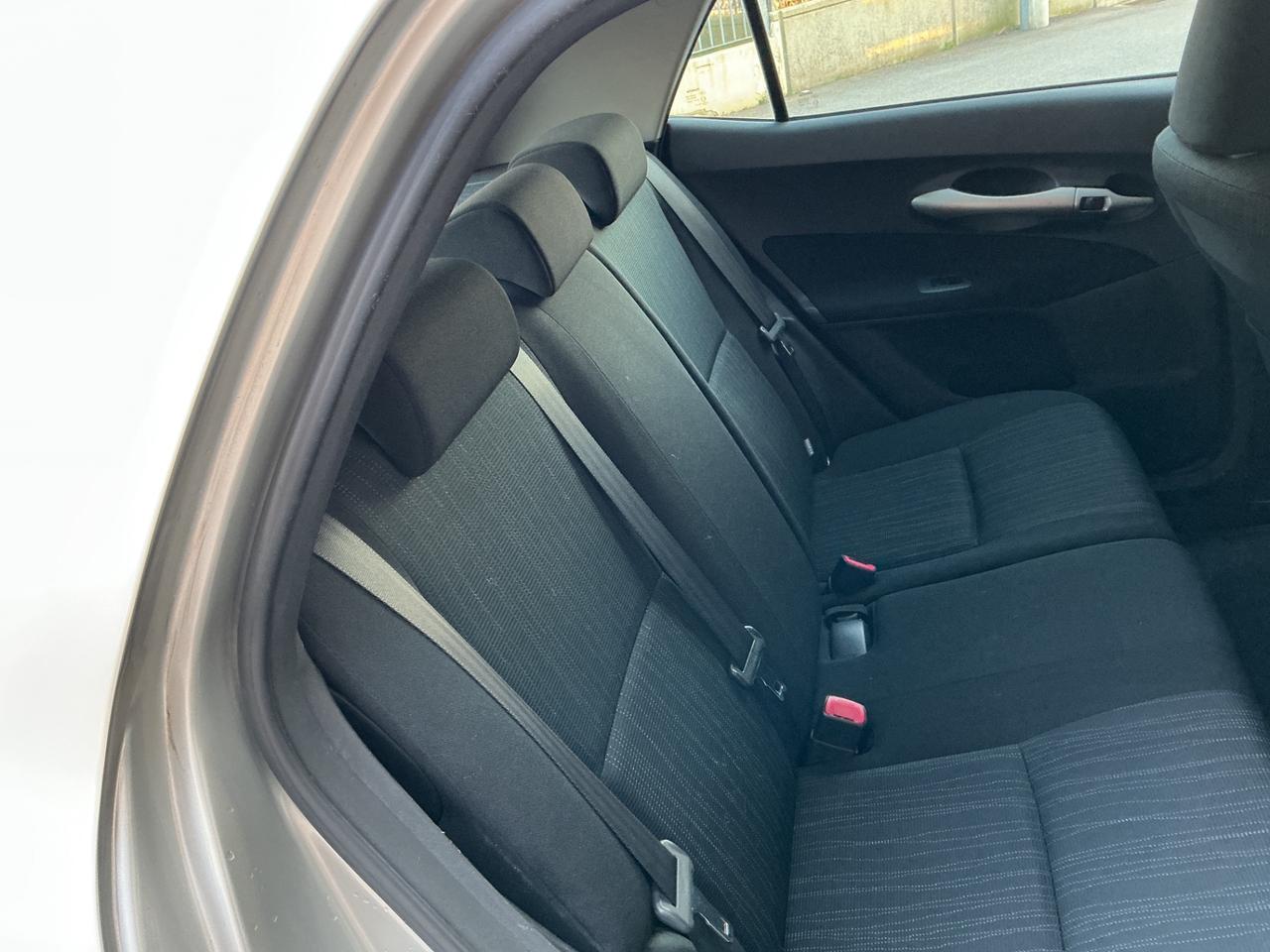 Toyota Auris 1.4 D-4D 5 porte Sol - ok neopatentati