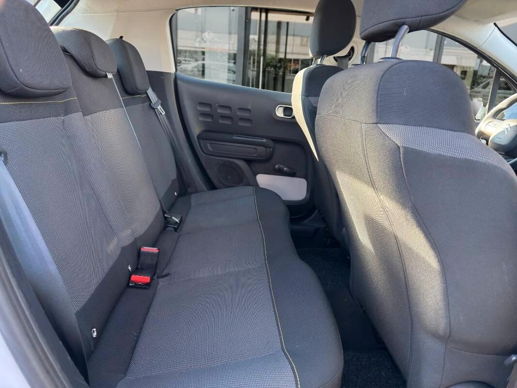 Citroen C3 1.2 puretech Shine s&s 110cv eat6 Con CARPLAY