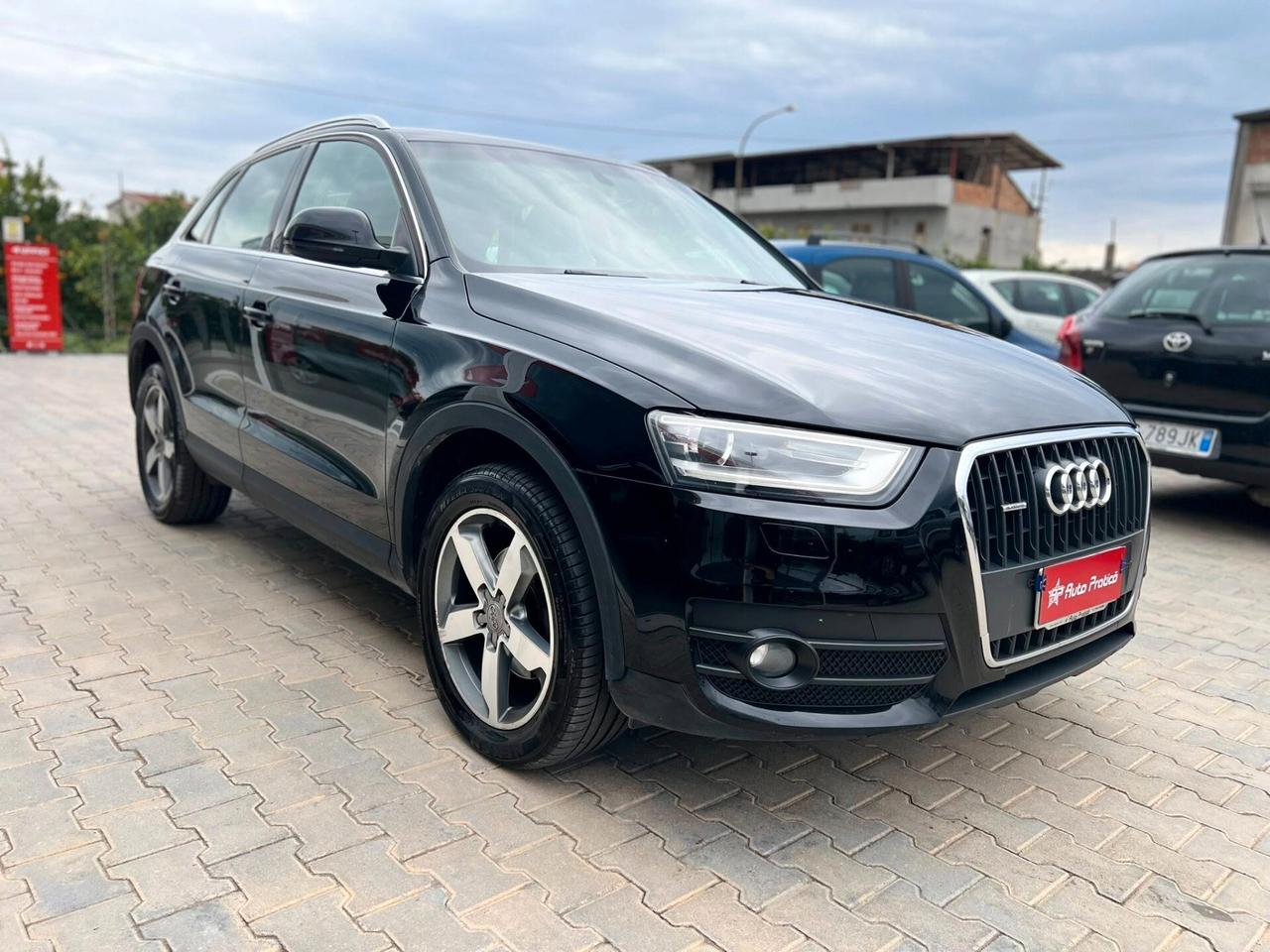 Audi Q3 2.0 TDI quattro S tronic Business