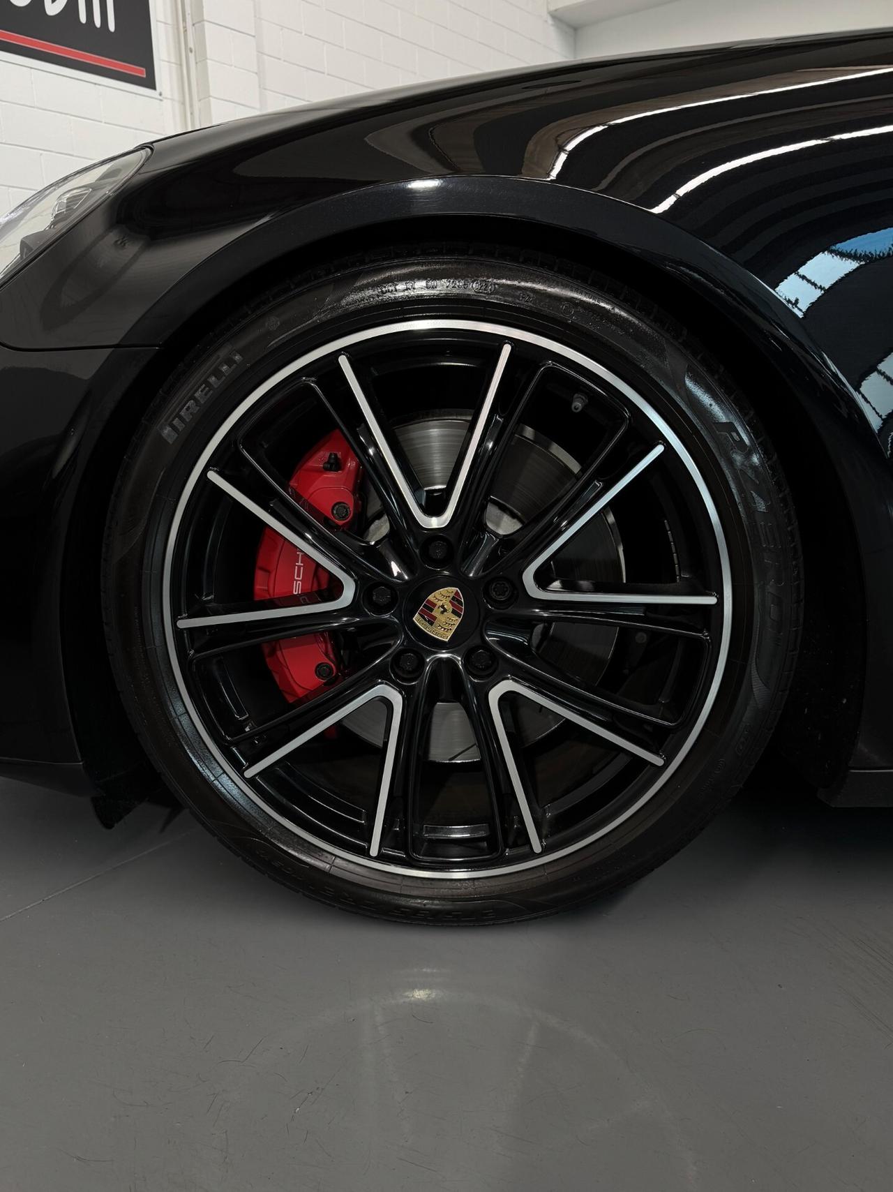 Porsche Panamera GTS SportTurismo FullOptional **111PuntiPorsche**