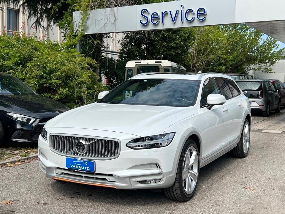 Volvo V90 Cross Country V90 Cross Country D4 AWD Geartronic Volvo Ocean Race