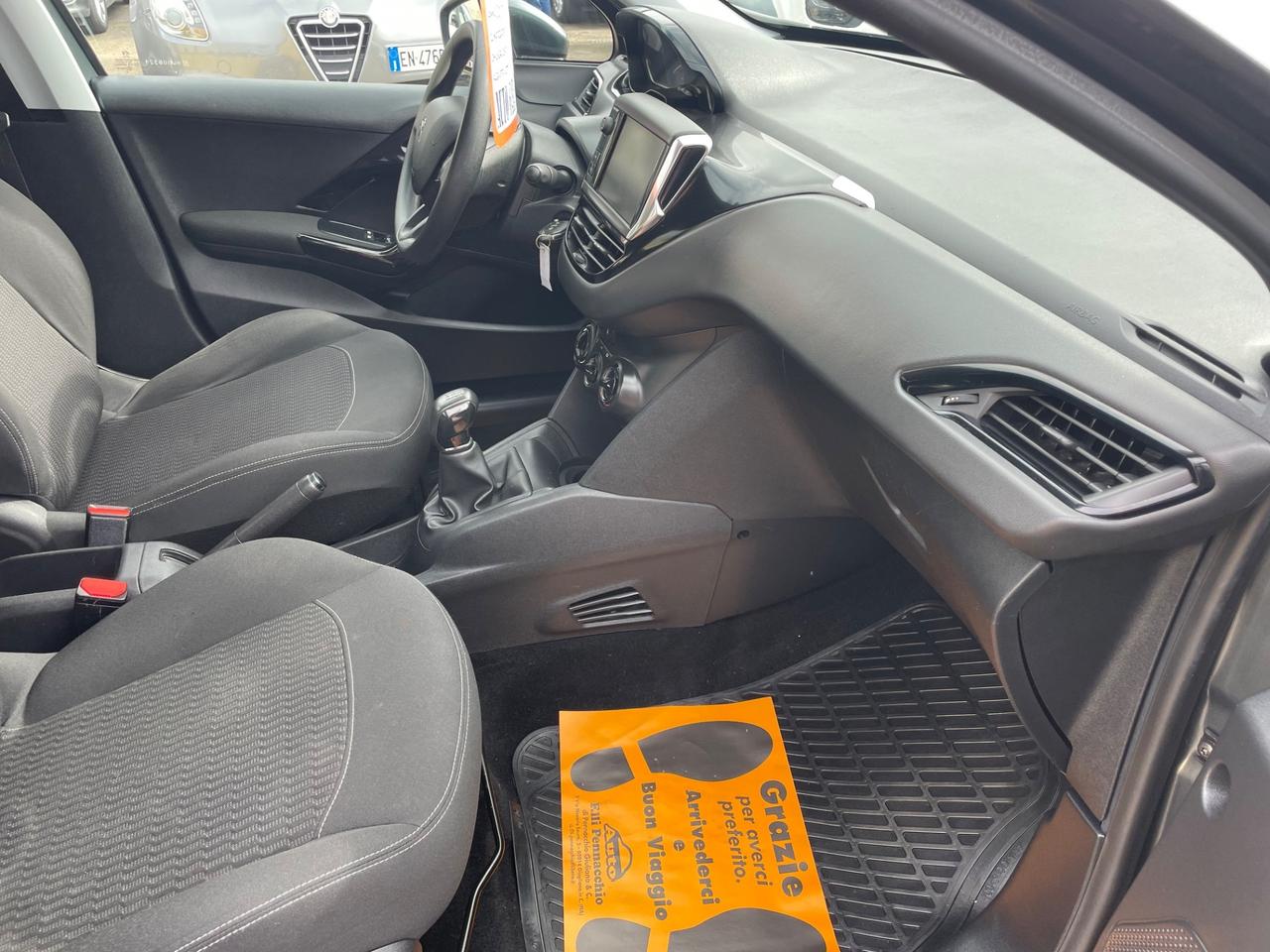 PEUGEOT 208 1.2 BENZINA 82 (CV) 2017