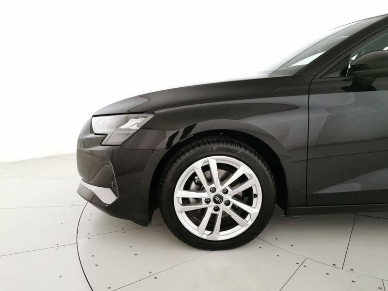 Audi A3 IV 2024 Sportback Sportback 35 2.0 tdi Advanced S-tronic