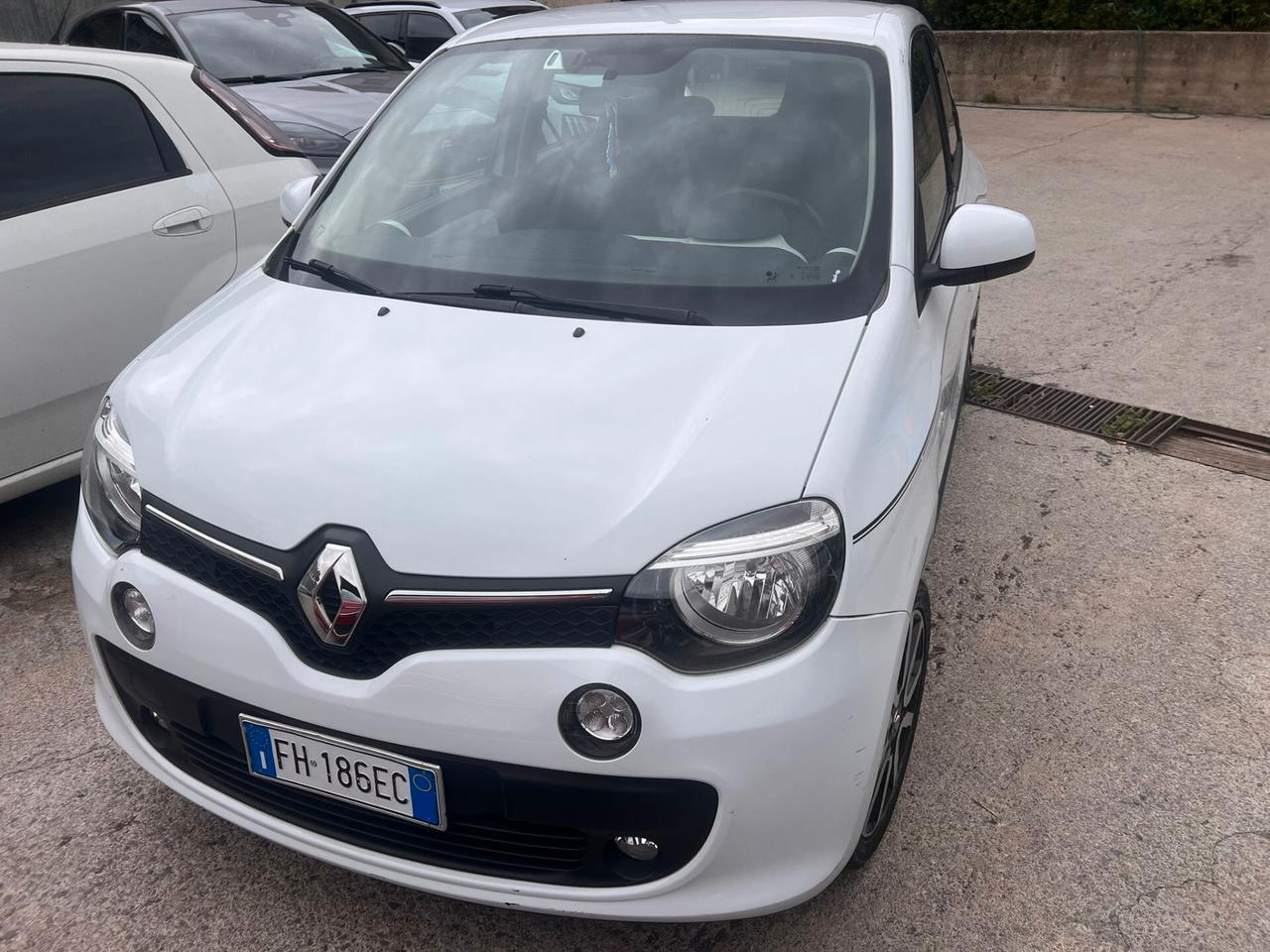 Renault Twingo TCe 90 CV EDC Lovely
