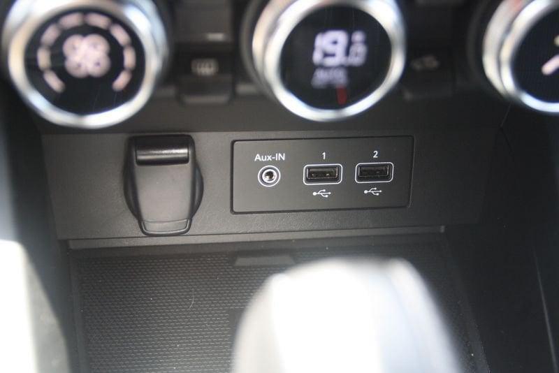 Renault Clio Hybrid E-Tech 145 CV 5 porte Techno