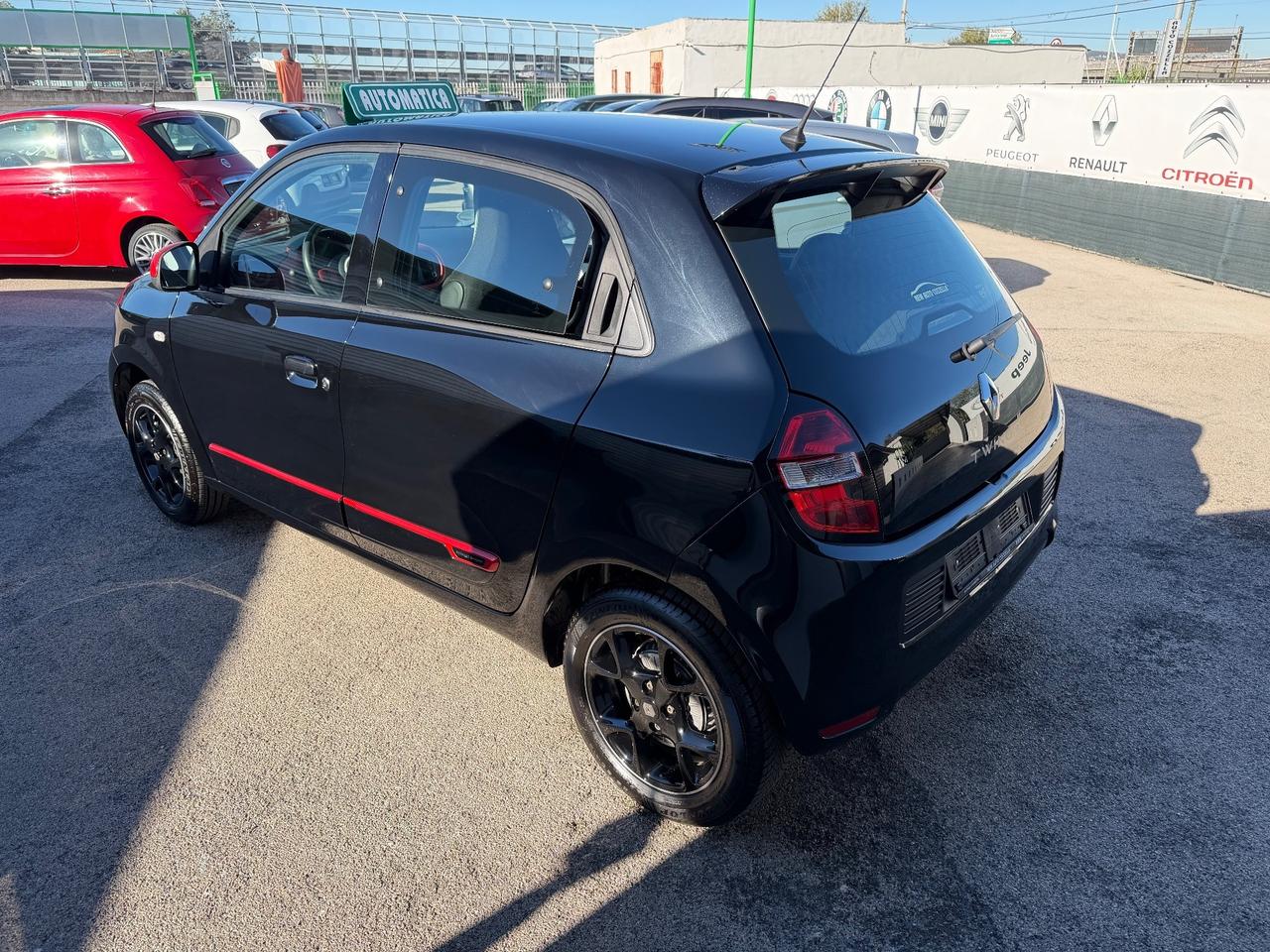 Renault Twingo TCe 90 CV EDC Intens