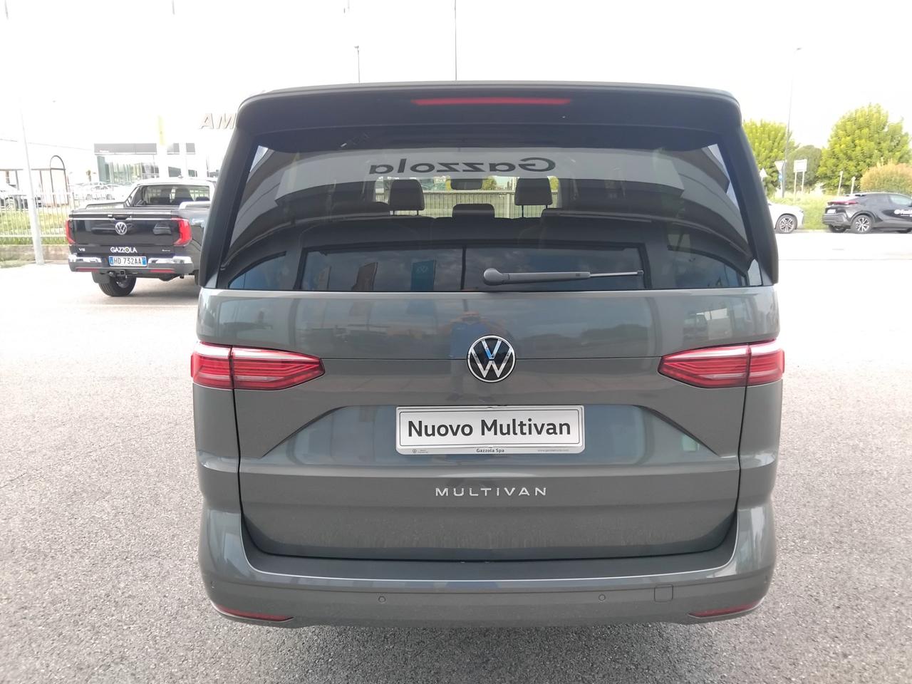 Volkswagen T7 Multivan SPACE PASSO LUNGO 8 POSTI 2.0TDI 110kW ant. DSG