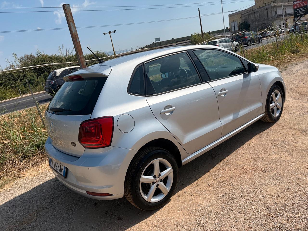 VOLKSWAGEN POLO 1.0 MPI 75CV ANNO 2016 GARANTITA 12 MESI