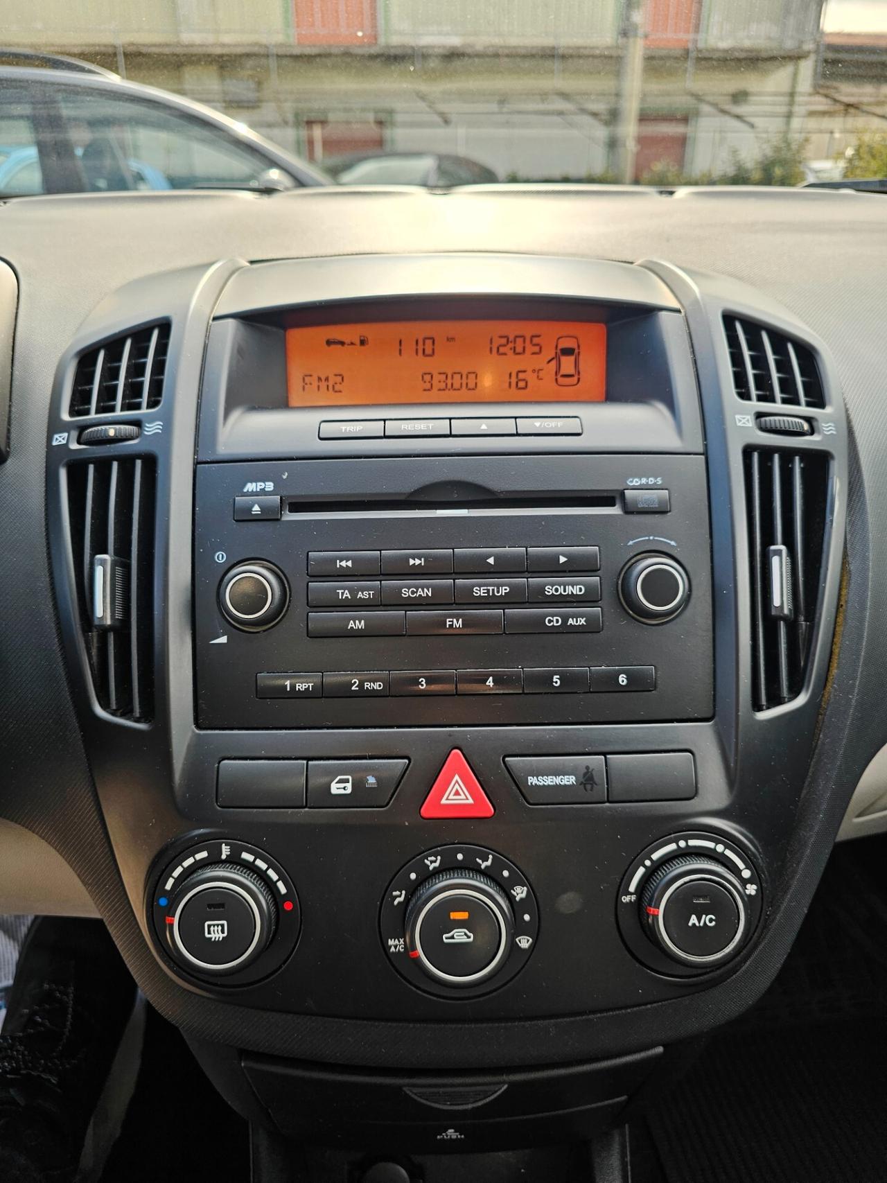 Kia Ceed cee'd Sp. Wag. 1.4 109CV LX Bi-Fuel