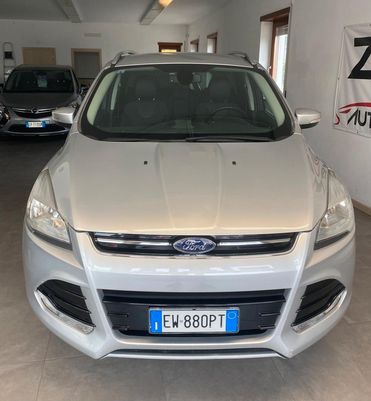 FORD KUGA - 2.0 TDCI 163 CV Powershift Titanium X 180000 km