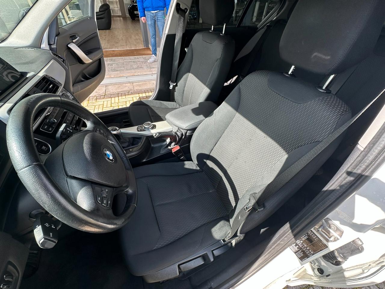 Bmw 116 116d 5p. Business