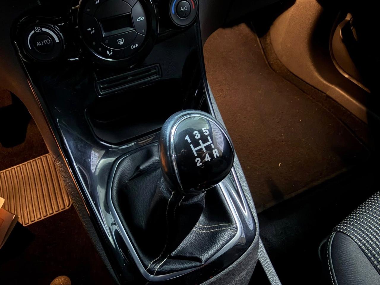 Ford Fiesta 1.5 TDCi 75CV 3 porte Titanium