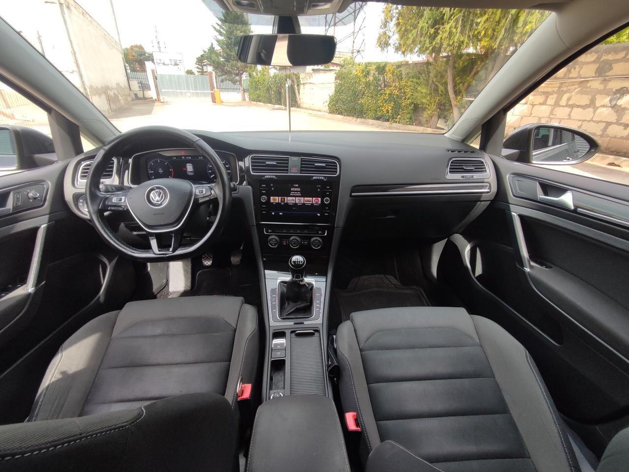 Volkswagen Golf 2.0 TDI 5p. Executive BlueMotion Technology
