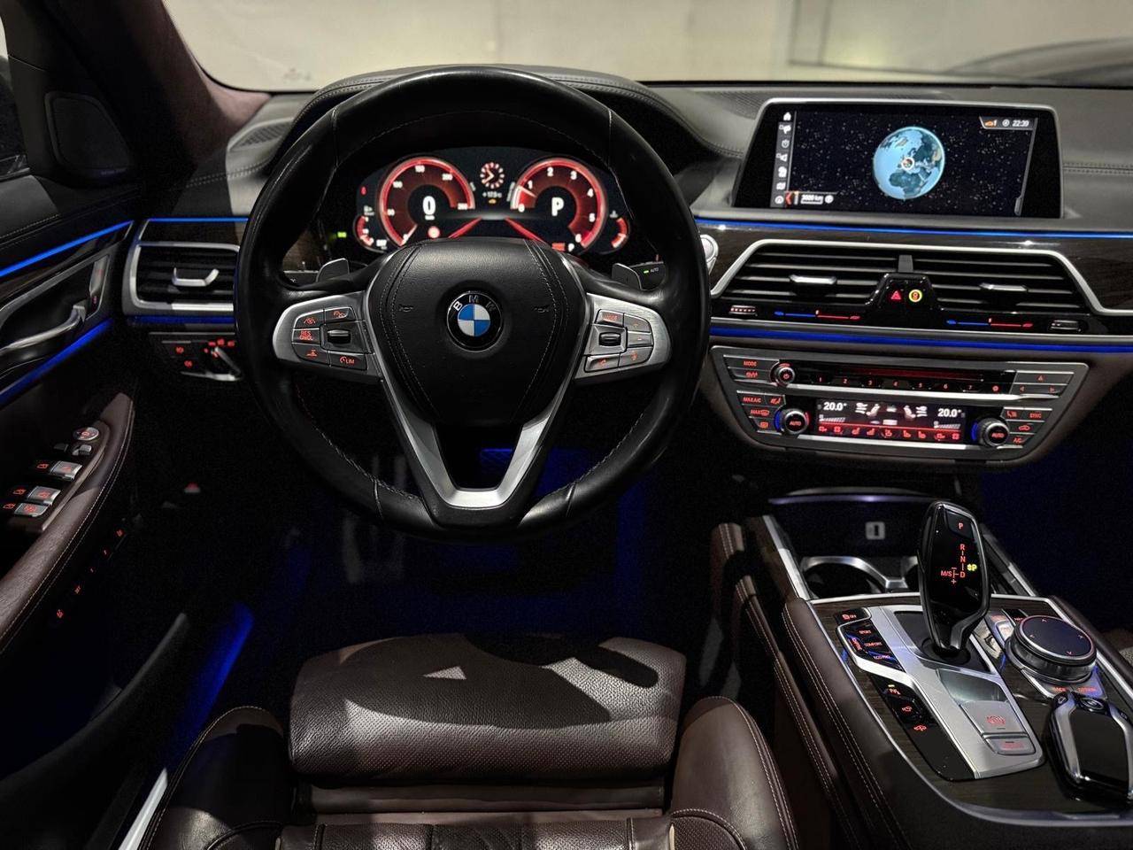 Bmw 740d xDrive M-paket (320cv/235kw)