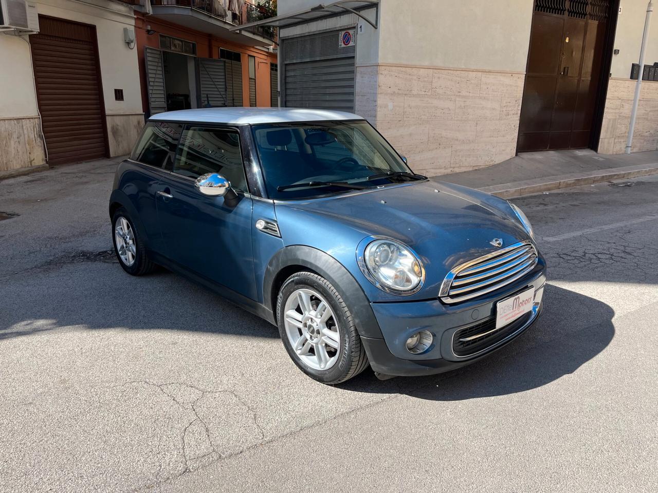 Mini 1.6 16V Cooper "Cambio Automatico"