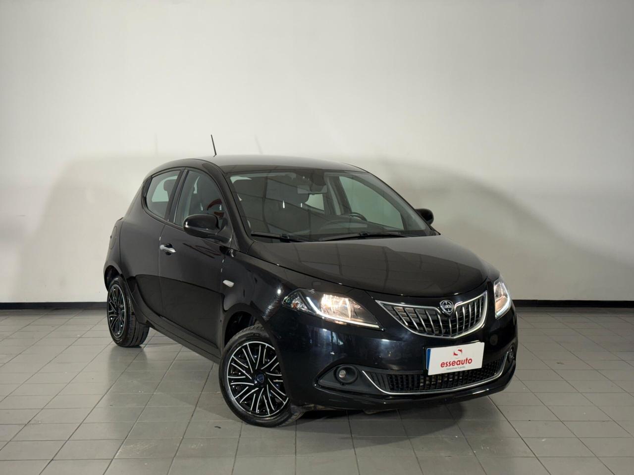 Lancia Ypsilon 1.0 FireFly 5 porte S&S Hybrid Gold LEGGI PROMO!
