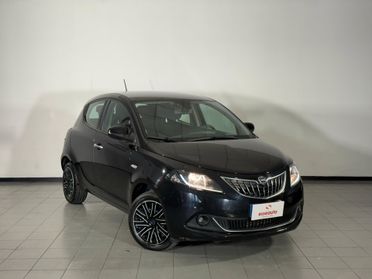 Lancia Ypsilon 1.0 FireFly 5 porte S&S Hybrid Gold