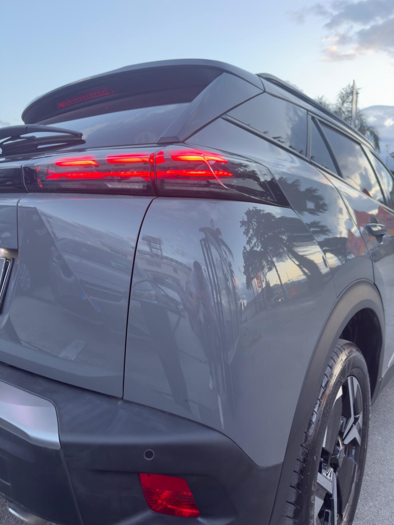 Peugeot 2008 BlueHDi 130 S&S EAT8 Allure Pack
